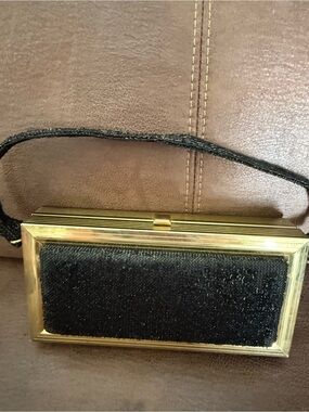 Vintage 1950/60s Black Dover Evening Bag with Gold Metal Framing & Clasp Closure
